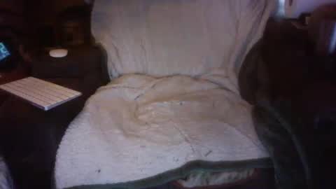 Snapshot of grtlakesman2 chatting on January 23, 2:12 am grtlakesman online show from January 23, 2:12 am