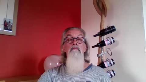 Snapshot of grybear60 chatting on September 9, 6:46 am Grybear online show from September 9, 6:46 am