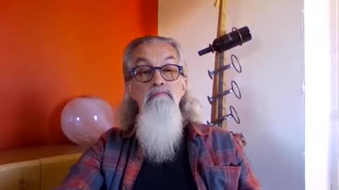 Snapshot of grybear60 chatting on November 4, 12:15 pm Grybear online show from November 4, 12:15 pm