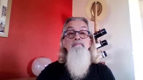 Snapshot of grybear60 chatting on November 25, 11:54 am Grybear online show from November 25, 11:54 am