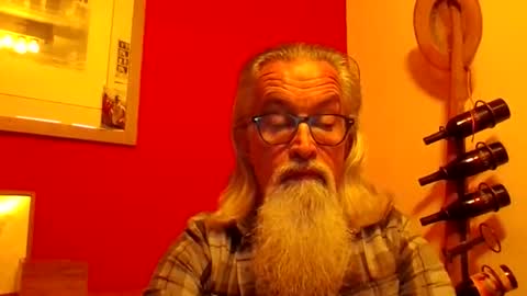 Snapshot of grybear60 chatting on January 12, 7:35 am Grybear online show from January 12, 7:35 am