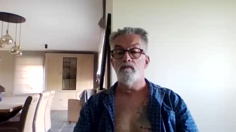 Snapshot of grybear60 chatting on May 23, 7:13 am Grybear online show from May 23, 7:13 am