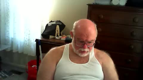 Gary online show from May 8, 1:38 pm