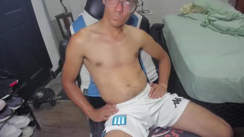 guachin_new online show from February 3, 2:47 am