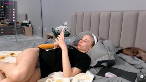 Eva online show from February 4, 2:34 pm