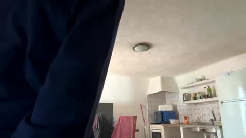 guardiannif_ online show from March 12, 4:13 pm