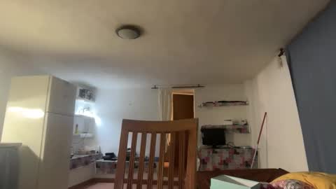 guardiannif_ online show from February 6, 9:51 pm