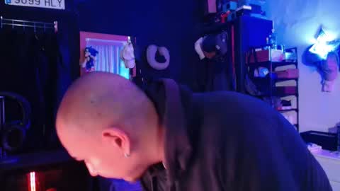 Snapshot of guayaco_ chatting on March 3, 12:11 pm Guayaco online show from March 3, 12:11 pm