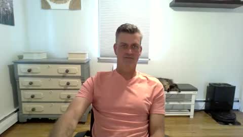 Snapshot of gudguy2025 chatting on May 31, 6:09 pm gudguy2025 online show from May 31, 6:09 pm