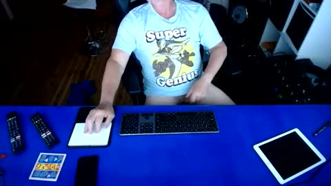 Snapshot of guesswhatigot2 chatting on January 29, 9:23 am guesswhatigot2 online show from January 29, 9:23 am