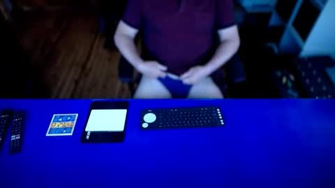 Snapshot of guesswhatigot2 chatting on November 4, 6:23 am guesswhatigot2 online show from November 4, 6:23 am