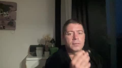 guil0 online show from July 11, 7:22 am