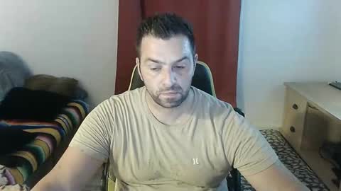 guillaume666286050 online show from September 15, 2:33 am