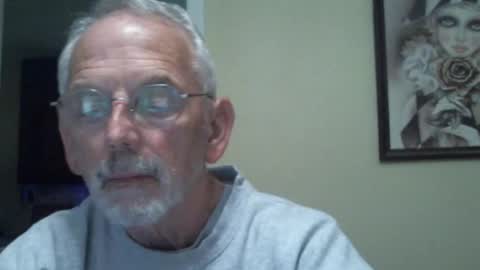 Snapshot of gulfcoast1952 chatting on February 19, 2:01 pm Roy online show from February 19, 2:01 pm