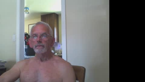 Snapshot of gulfcoast1952 chatting on September 10, 6:41 pm Roy online show from September 10, 6:41 pm