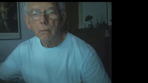 Roy online show from April 10, 4:44 pm