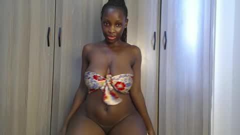 Miss Incredible online show from March 25, 12:22 pm