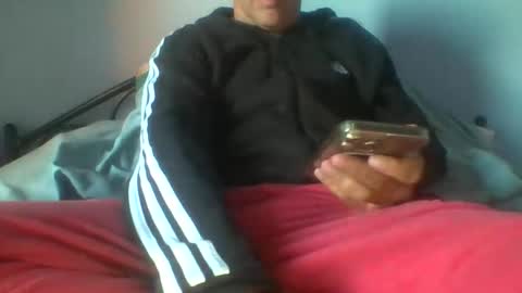 Snapshot of gunishment chatting on November 15, 2:24 pm gunishment online show from November 15, 2:24 pm