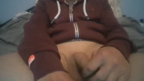 Snapshot of gunishment chatting on December 3, 3:21 pm gunishment online show from December 3, 3:21 pm