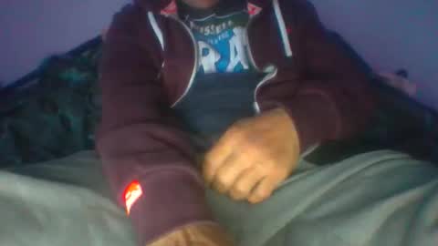 Snapshot of gunishment chatting on December 5, 2:47 pm gunishment online show from December 5, 2:47 pm