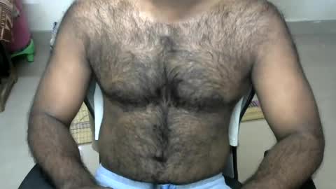 guru95497 online show from June 13, 8:01 am