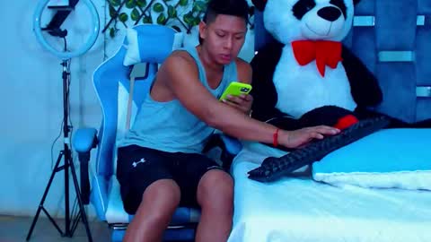 Snapshot of gurxxxt chatting on November 4, 5:56 pm Hakim online show from November 4, 5:56 pm