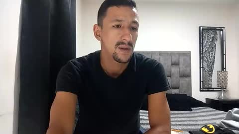 karim online show from May 15, 12:39 am