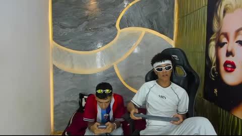 guys_hard_cock online show from April 7, 5:08 am