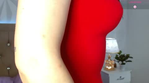 Gwen Drew online show from April 17, 7:50 pm