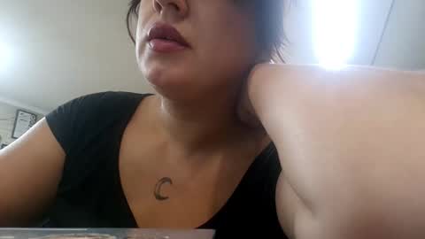 gwendolynfoster online show from October 9, 9:51 am