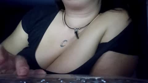 gwendolynfoster online show from October 18, 10:32 pm