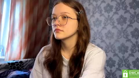 Snapshot of gwynethoverdick chatting on May 26, 8:10 am Nika Kova online show from May 26, 8:10 am