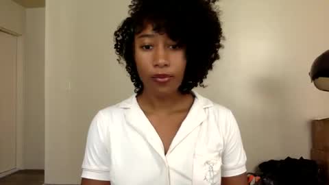 Snapshot of gyalxoxo chatting on September 11, 3:23 pm gyalxoxo online show from September 11, 3:23 pm