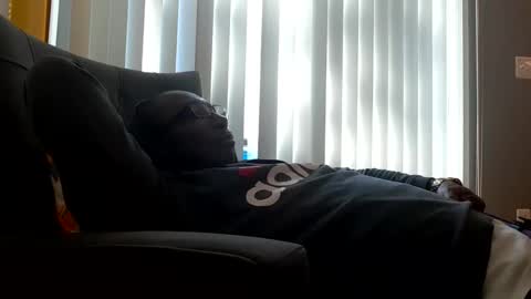 gyesaw1970 online show from October 16, 2:18 pm