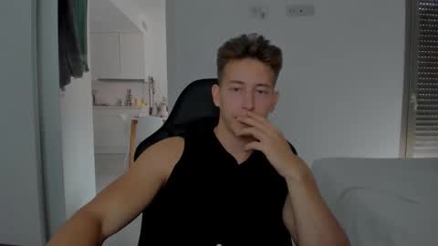 Oliver online show from March 12, 3:29 pm