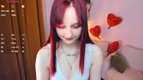 Kelly  Lilly online show from February 17, 6:58 pm