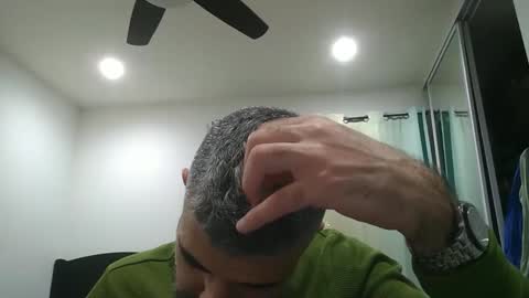 h0nest84 online show from January 23, 7:00 am