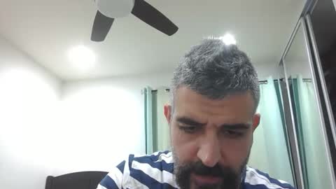 h0nest84 online show from January 30, 6:46 am