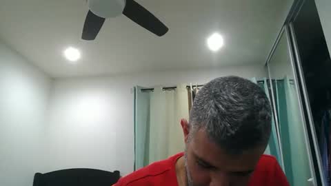 h0nest84 online show from February 17, 6:31 am