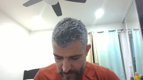 h0nest84 online show from October 2, 1:45 am