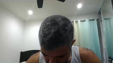 h0nest84 online show from October 11, 4:33 am