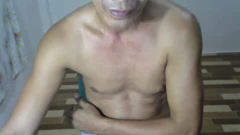 Snapshot of h0t2xh0ry chatting on January 26, 3:14 pm Rue online show from January 26, 3:14 pm