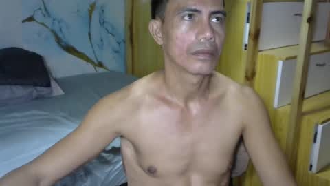 Rue online show from March 31, 1:29 am