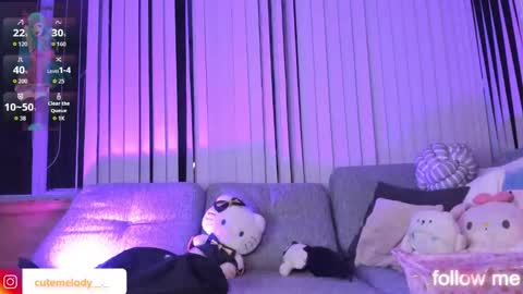 Hello Kitty online show from March 7, 9:06 am