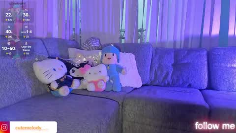 Hello Kitty online show from April 17, 12:08 pm