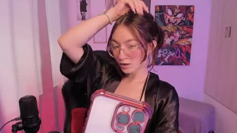 Snapshot of haanna_thompsoon chatting on May 5, 6:05 pm haanna_thompsoon online show from May 5, 6:05 pm