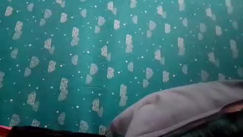 Snapshot of habibi_25 chatting on October 12, 2:21 am Habibi online show from October 12, 2:21 am