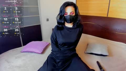 Linda online show from September 28, 4:07 am