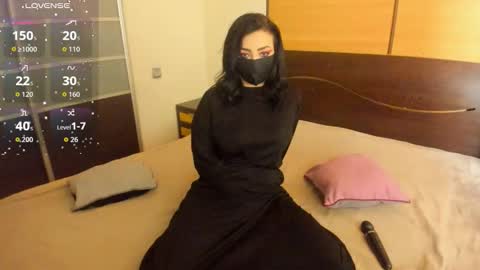 Snapshot of habibi_moon chatting on November 11, 2:55 am Linda online show from November 11, 2:55 am