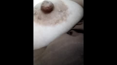 Snapshot of hachi_sweetbabie chatting on January 18, 9:51 pm hachi_sweetbabie online show from January 18, 9:51 pm